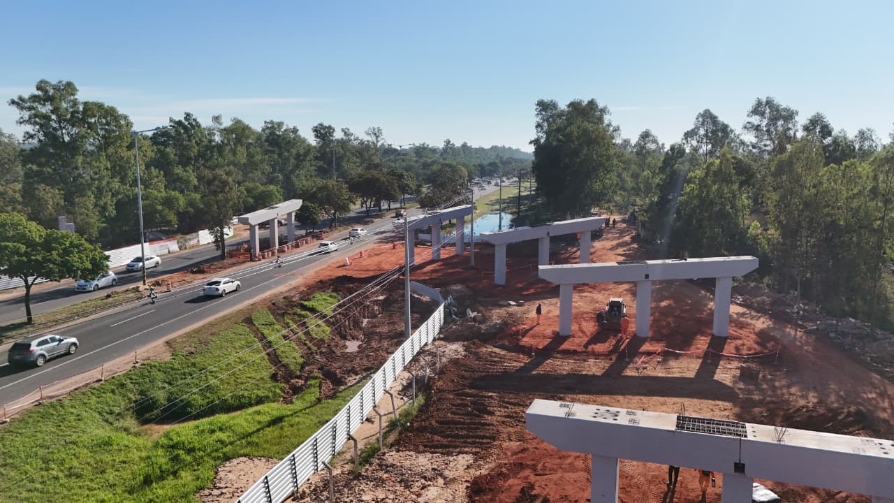 Corredor Las Residentas: Avanza montaje de estructuras del viaducto