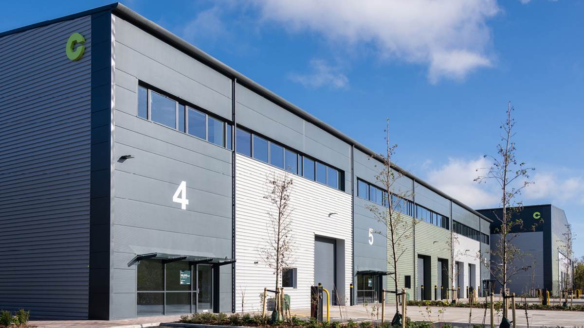Gran fondo canadiense adquiere empresa inmobiliaria británica por 91 millones