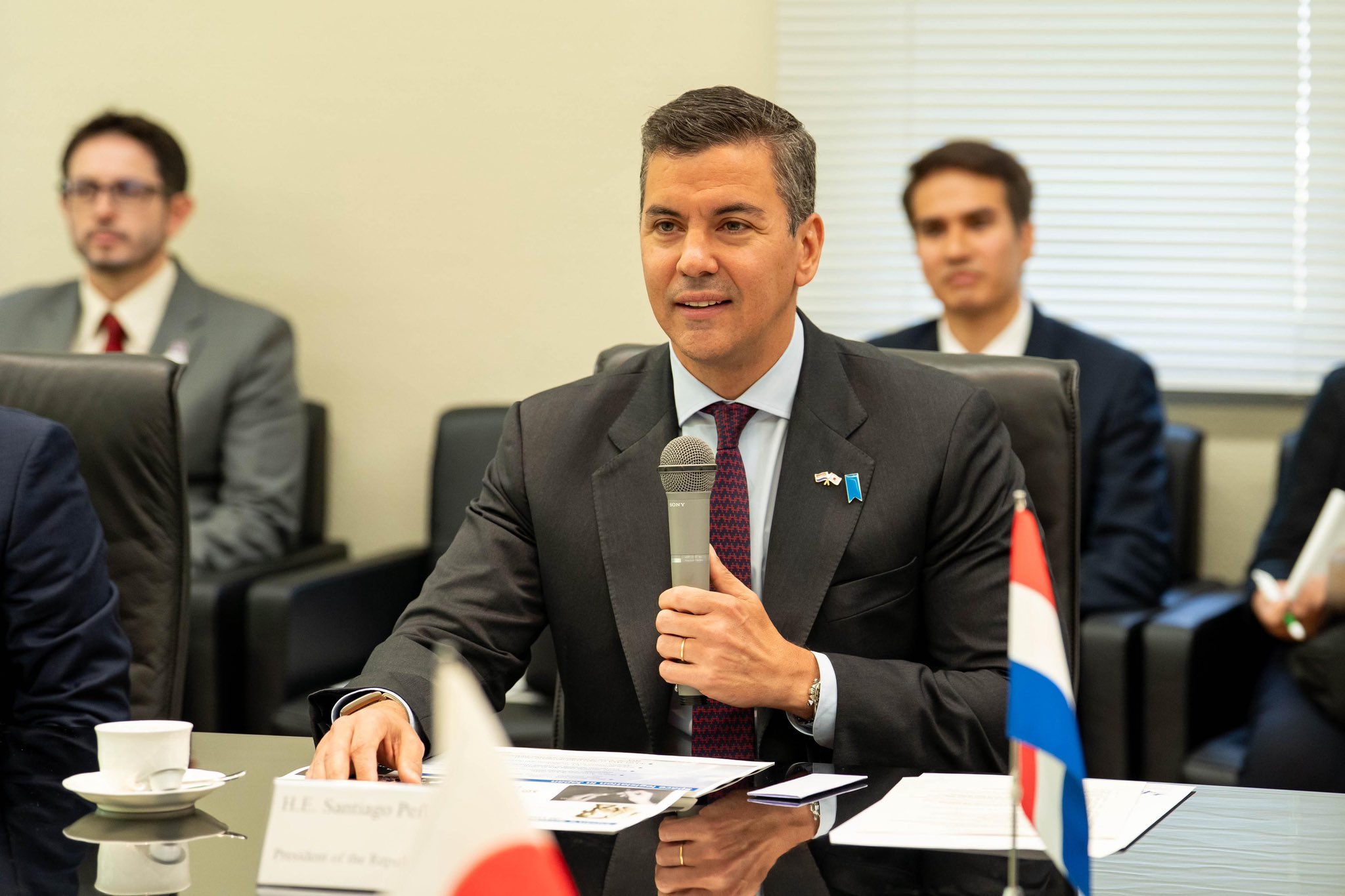Gobierno entrega 44.000 viviendas en programa social