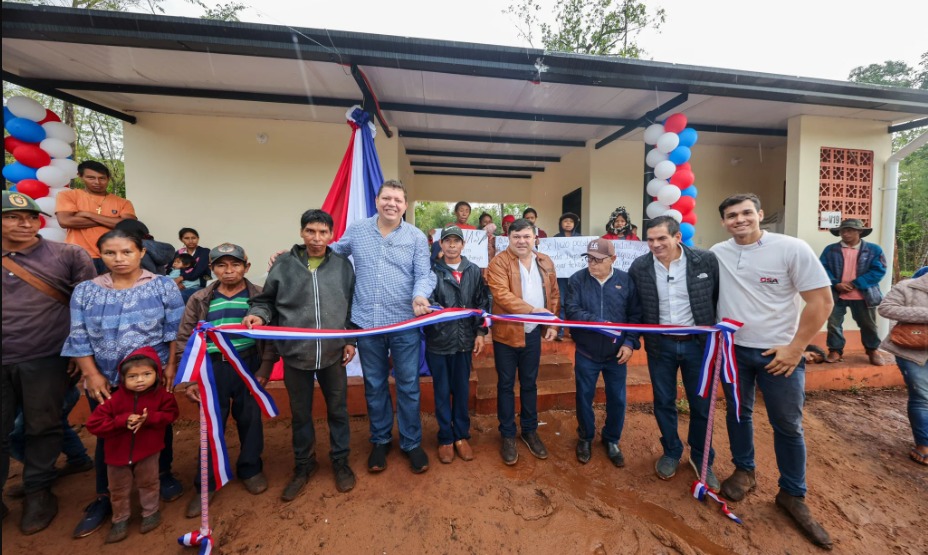 Entrega de 216 viviendas en Capitán Bado y Karapaí, Amambay