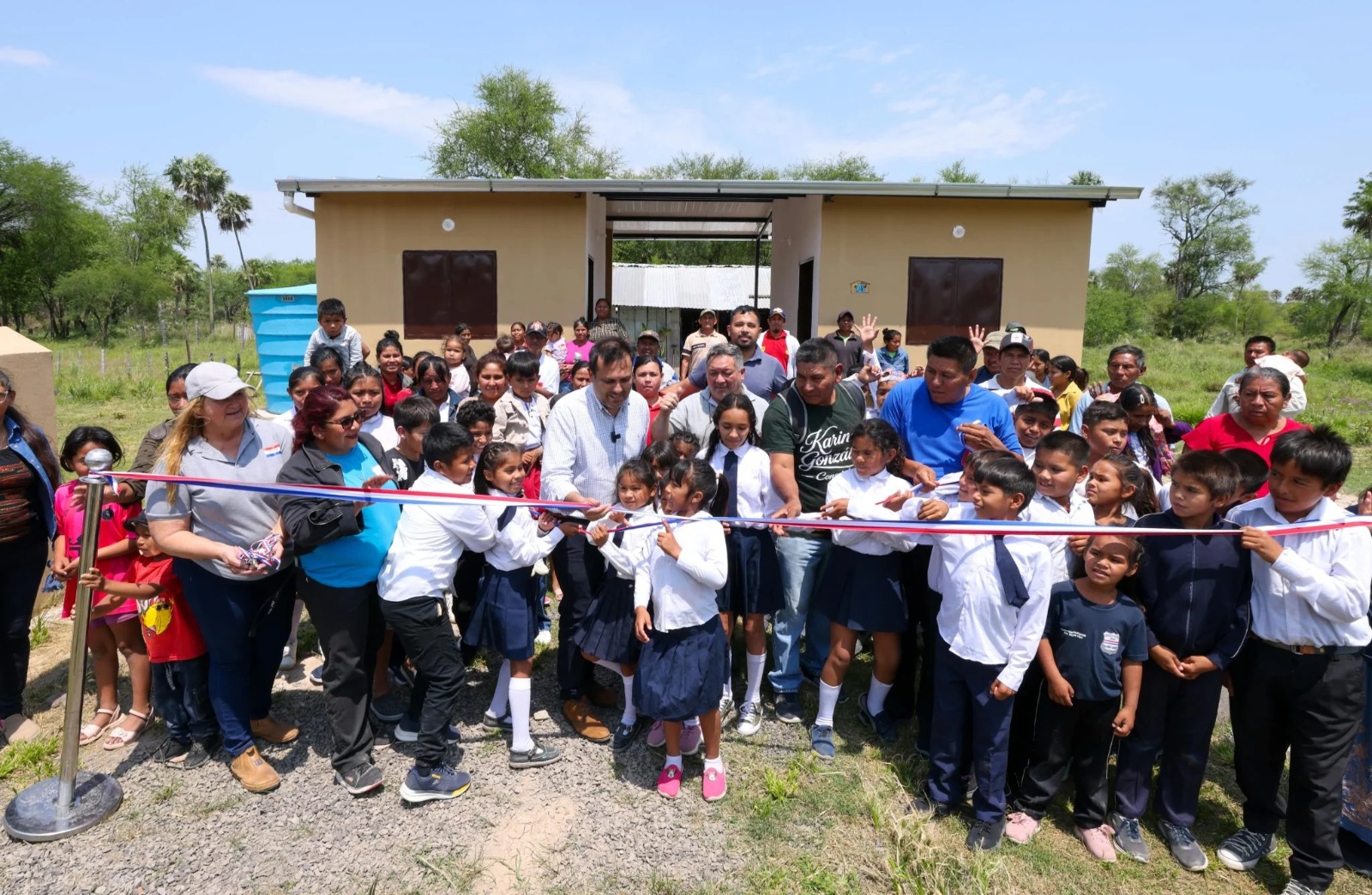 89 viviendas entregadas a comunidades indígenas en Presidente Hayes