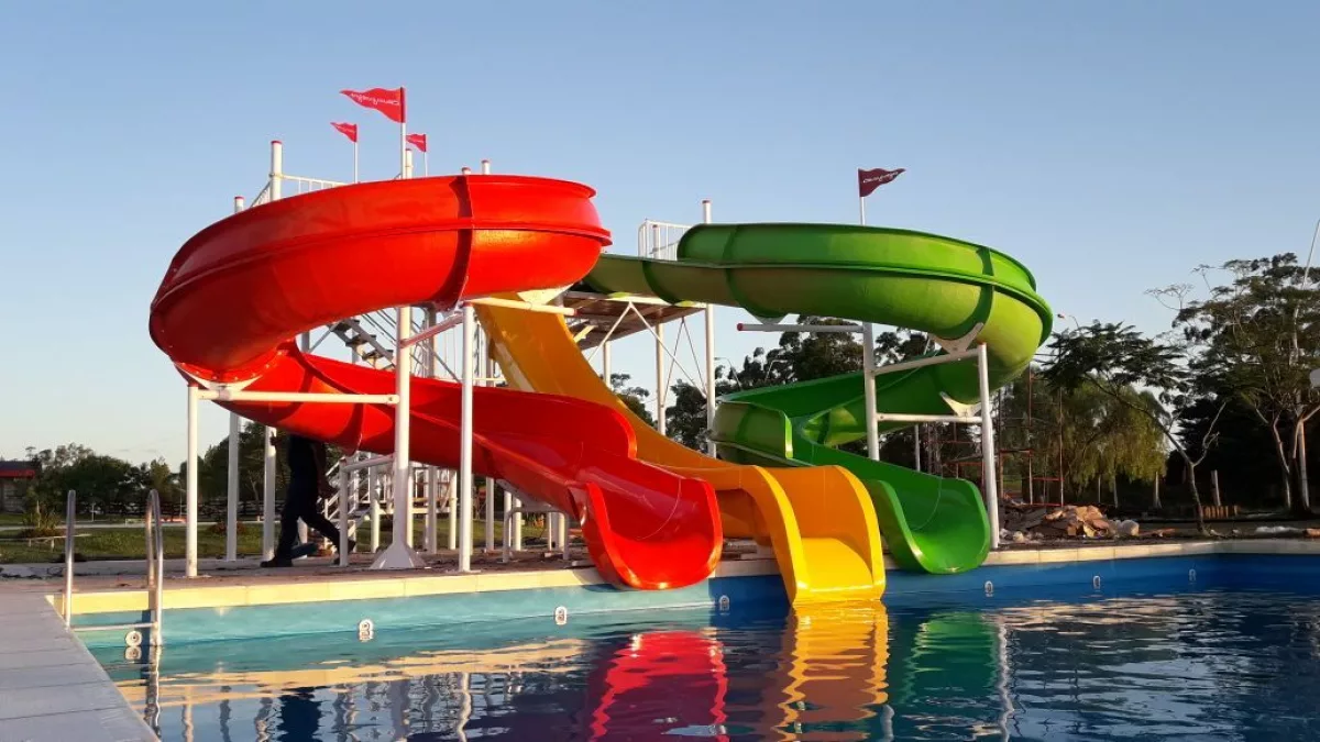 Parques acuáticos modulares llegan a Paraguay como opción de inversión