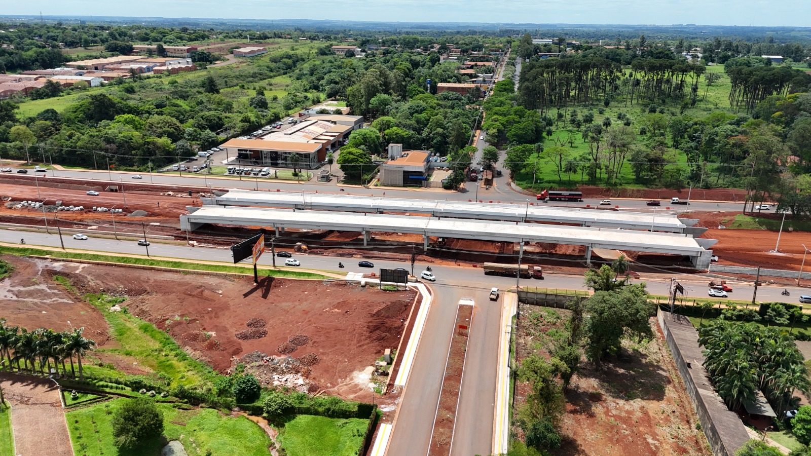 Viaducto del km 10 en CDE avanza 70% con estructura principal lista