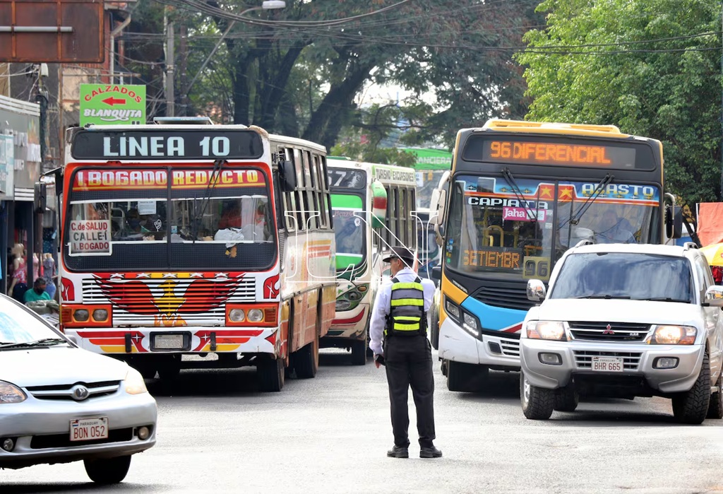 Licitación de buses eléctricos impactará infraestructura inmobiliaria